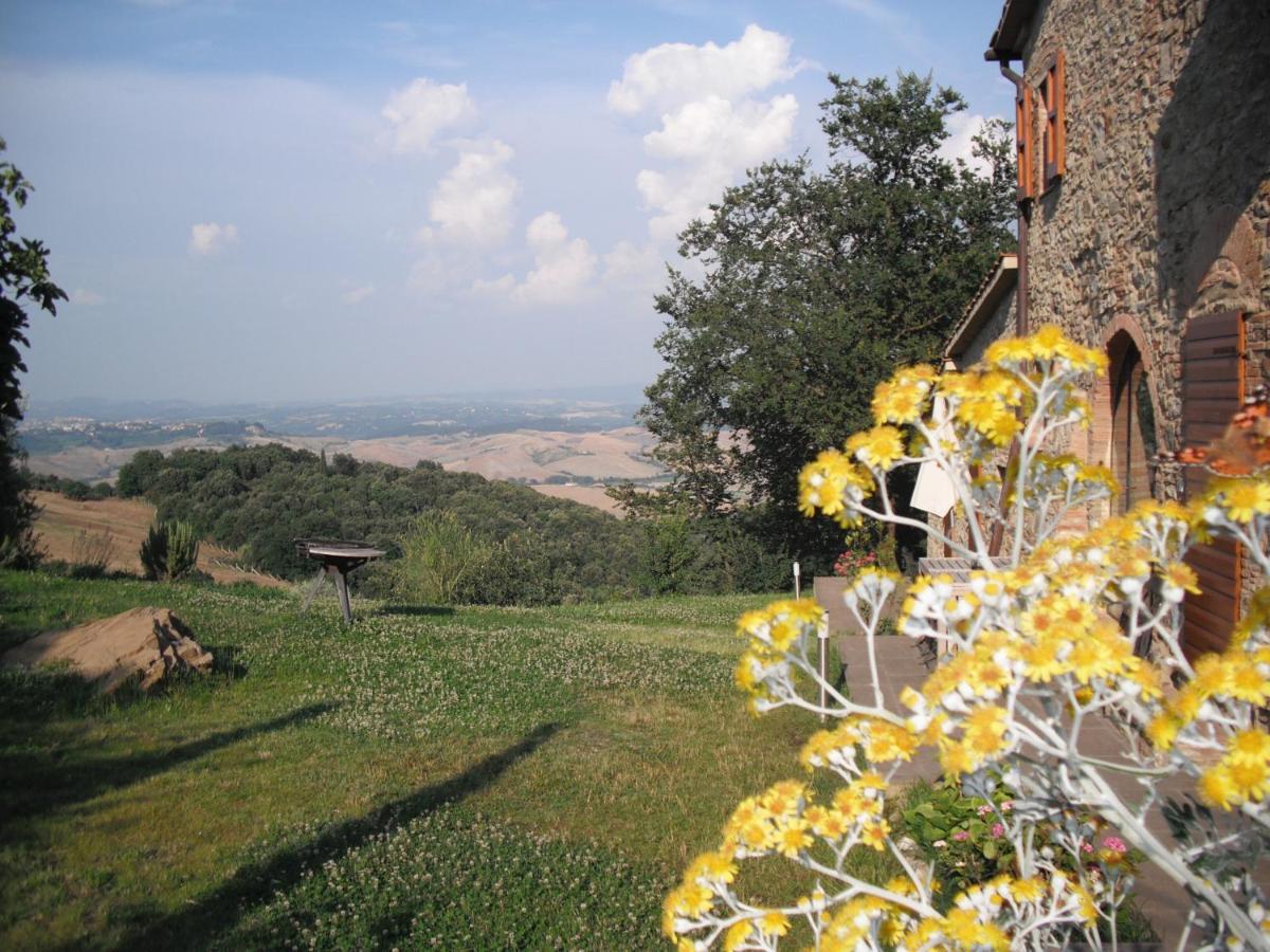 Agriturismo Le Valli คาสเชียนา แตร์เม ภายนอก รูปภาพ