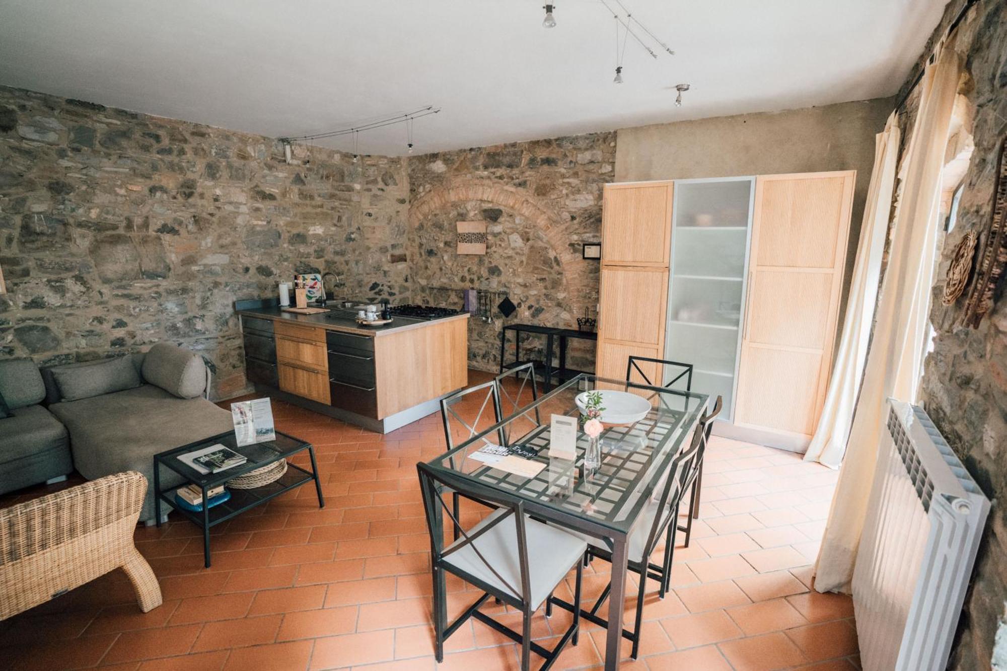 Agriturismo Le Valli คาสเชียนา แตร์เม ภายนอก รูปภาพ