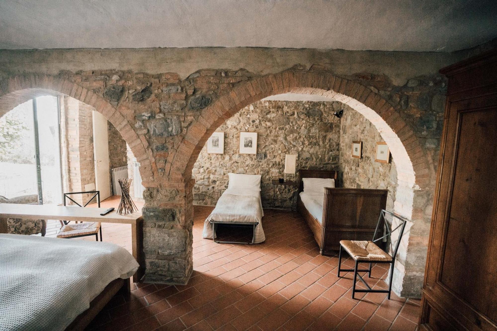 Agriturismo Le Valli คาสเชียนา แตร์เม ภายนอก รูปภาพ