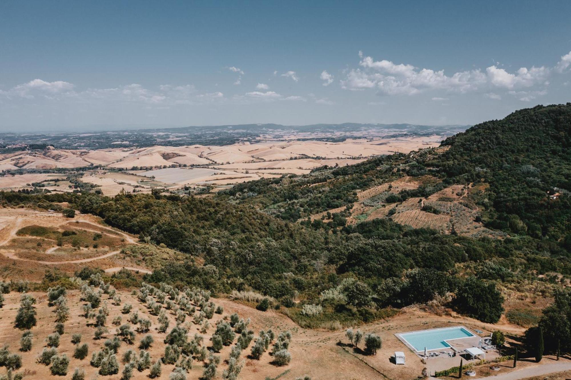 Agriturismo Le Valli คาสเชียนา แตร์เม ภายนอก รูปภาพ